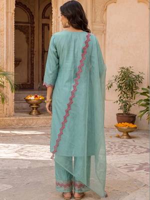 Women Ethnic Motifs Embroidered Regular Thread Work Kurta with Palazzos & With Dupatta 2