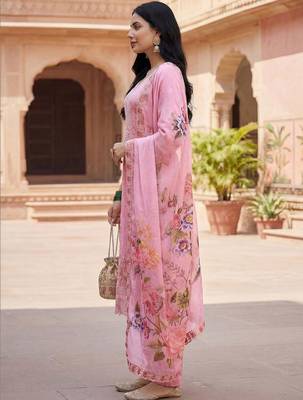 Women Pink Organza Embroidered Straight Kurta Trousers with Dupatta 7
