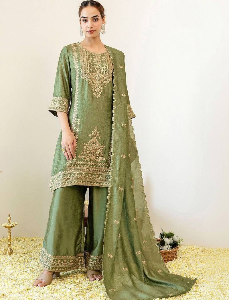 Women Ethnic Motifs Embroidered Regular Thread Work Kurta with Palazzos & With Dupatta