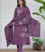 Women Floral Embroidered Regular Thread Work Pure Cotton Kurta with Trousers & With Dupatta