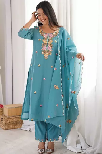 Women Embroidered Regular Kurta with Trousers & With Dupatta