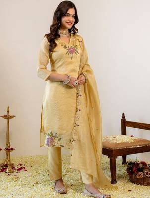 Women Embroidered Regular Kurta with Pyjamas & With Dupatta 3