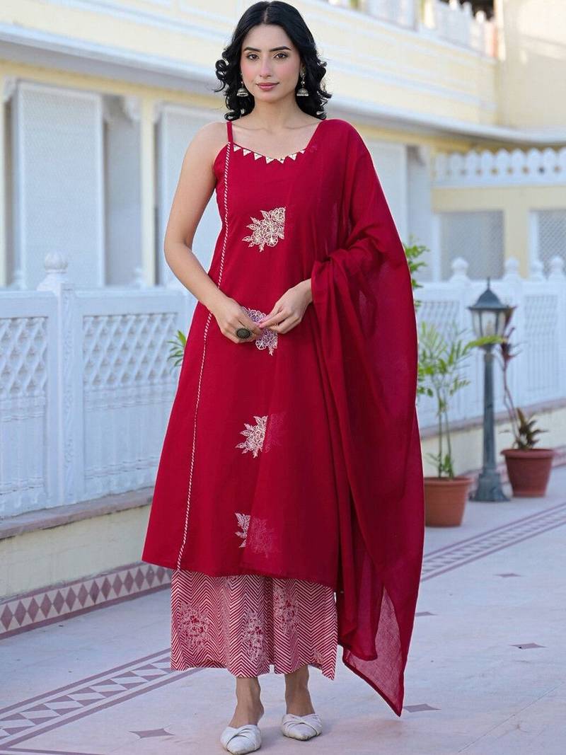 Women Embroidered Regular Gotta Patti Kurta with Palazzos & With Dupatta