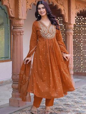 Women Ethnic Motifs Embroidered Regular Thread Work Kurta with Trousers & With Dupatta 6
