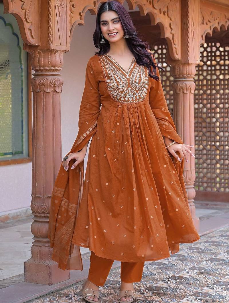 Women Ethnic Motifs Embroidered Regular Thread Work Kurta with Trousers & With Dupatta