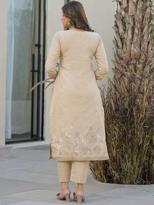 Women Ethnic Motifs Embroidered Regular Thread Work Kurta with Trousers & With Dupatta 2