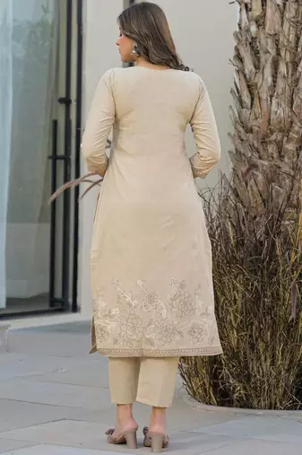 Women Ethnic Motifs Embroidered Regular Thread Work Kurta with Trousers & With Dupatta
