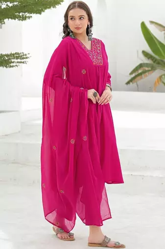 Women Ethnic Motifs Embroidered Pleated Thread Work Kurta with Trousers & With Dupatta