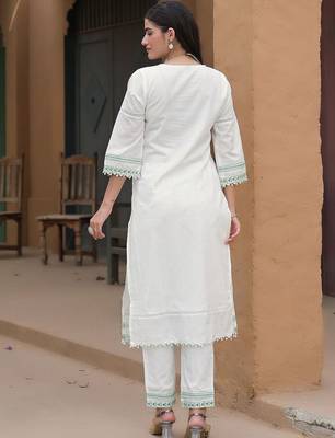 Women Ethnic Motifs Embroidered Regular Thread Work Kurta with Trousers & With Dupatta 3