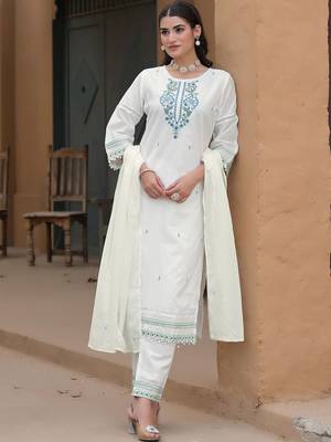 Women Ethnic Motifs Embroidered Regular Thread Work Kurta with Trousers & With Dupatta 4