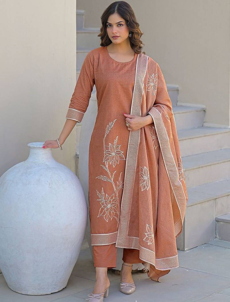 Women Ethnic Motifs Embroidered Regular Thread Work Kurta with Trousers & With Dupatta