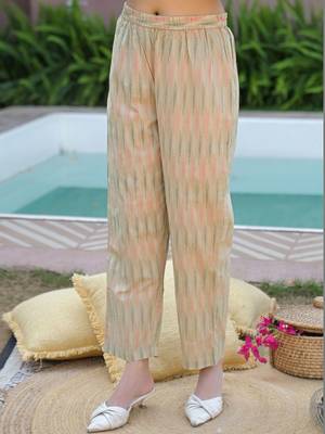 Women Printed Regular Kurta with Pyjamas & With Dupatta 7