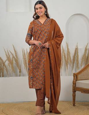 Women Ethnic Motifs Printed Regular Kurta with Trousers & With Dupatta 1