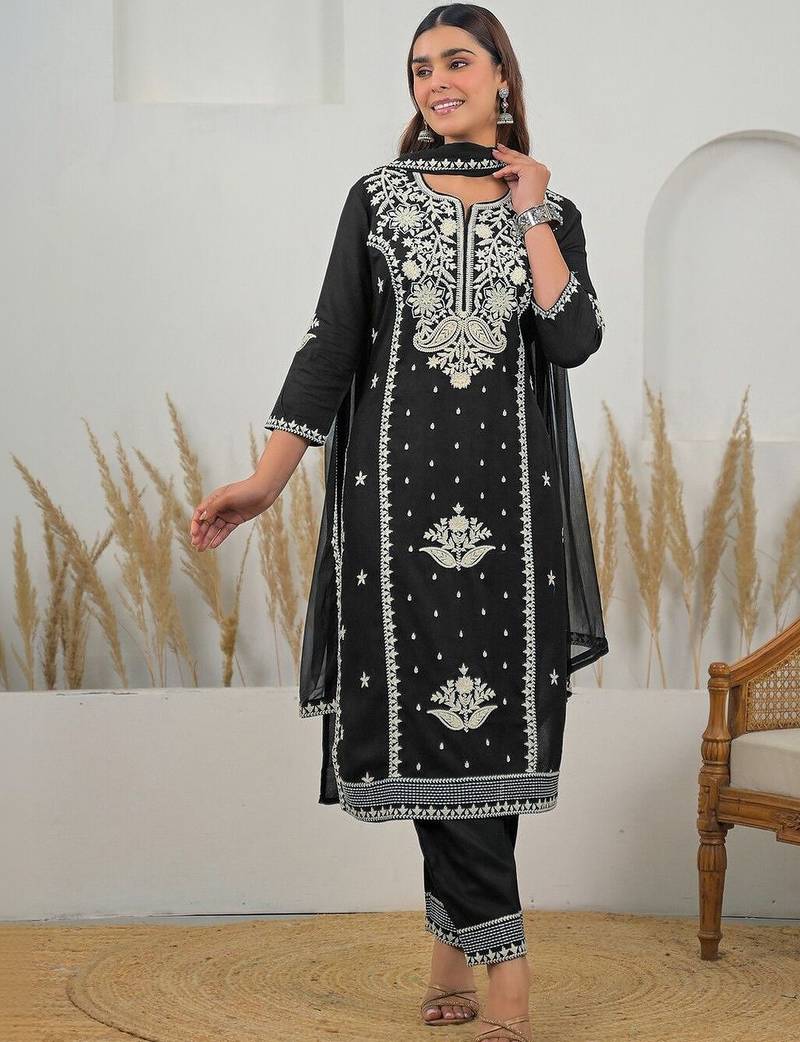 Women Ethnic Motifs Embroidered Regular Thread Work Kurta with Trousers & With Dupatta