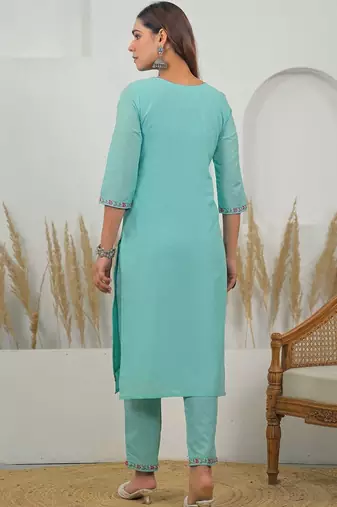 Women Floral Embroidered Regular Thread Work Pure Cotton Kurta with Trousers & With Dupatta