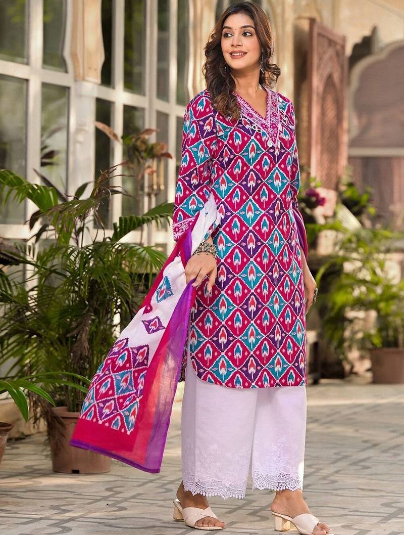 Women Printed Regular Kurta with Palazzos & With Dupatta