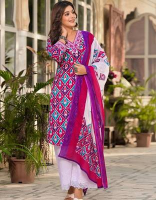 Women Printed Regular Kurta with Palazzos & With Dupatta 4