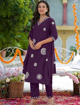 Women Ethnic Motifs Embroidered Regular Thread Work Kurta with Trousers & With Dupatta 6