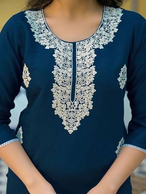Women Ethnic Motifs Embroidered Regular Thread Work Kurta with Trousers & With Dupatta 5