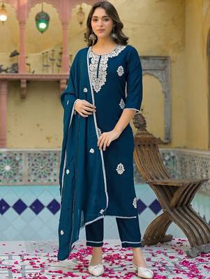 Women Ethnic Motifs Embroidered Regular Thread Work Kurta with Trousers & With Dupatta 6