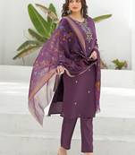 Women Embroidered Regular Thread Work Kurta with Trousers & With Dupatta