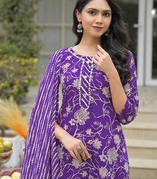 Women Floral Printed Regular Kurta with Palazzos & With Dupatta