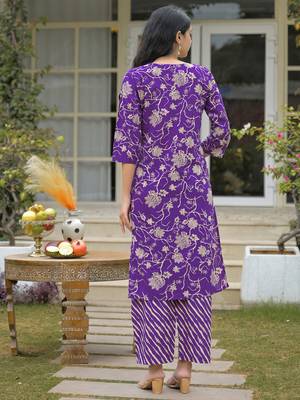 Women Floral Printed Regular Kurta with Palazzos & With Dupatta 3