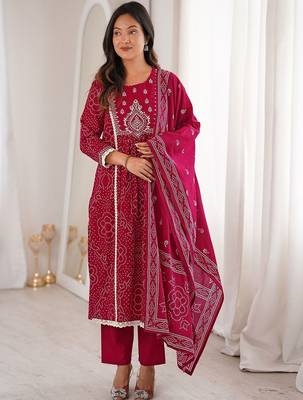Women Printed Regular Kurta with Pyjamas & With Dupatta 1