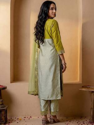 Women Ethnic Motifs Embroidered Regular Mirror Work Kurta with Trousers & With Dupatta 3
