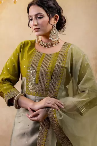 Women Ethnic Motifs Embroidered Regular Sequinned Kurta with Trousers & With Dupatta