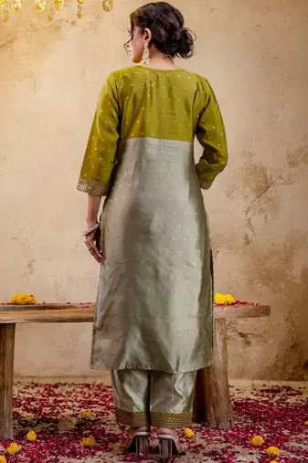 Women Ethnic Motifs Embroidered Regular Sequinned Kurta with Trousers & With Dupatta