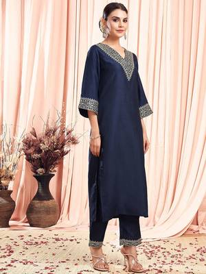 Women Floral Embroidered Kurta with Trousers & Dupatta 4