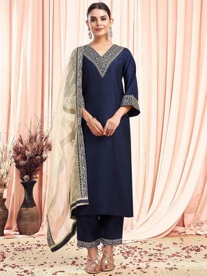 Women Floral Embroidered Kurta with Trousers & Dupatta 7