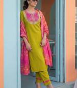 Women Ethnic Motifs Embroidered Regular Thread Work Kurta with Trousers & With Dupatta