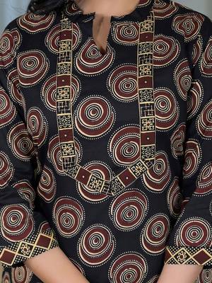 Women Printed Regular Kurta with Trousers & With Dupatta 6