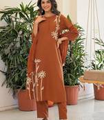 Women Floral Embroidered Regular Thread Work Pure Cotton Kurta with Trousers & With Dupatta
