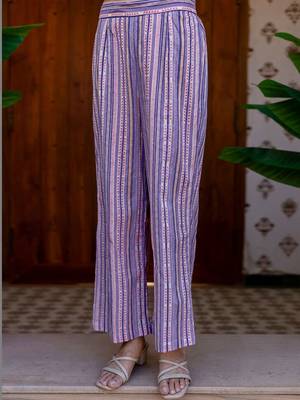 Women Printed Regular Kurta with Pyjamas & With Dupatta 7