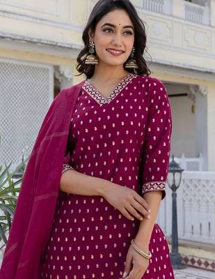Women Ethnic Motifs Printed Kurta with Trousers & Dupatta 2