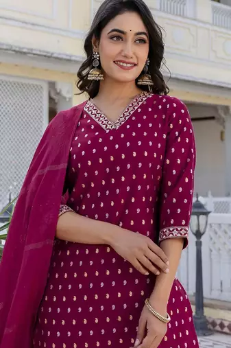 Women Ethnic Motifs Printed Kurta with Trousers & Dupatta