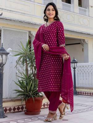 Women Ethnic Motifs Printed Kurta with Trousers & Dupatta 4