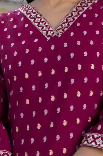 Women Ethnic Motifs Printed Kurta with Trousers & Dupatta
