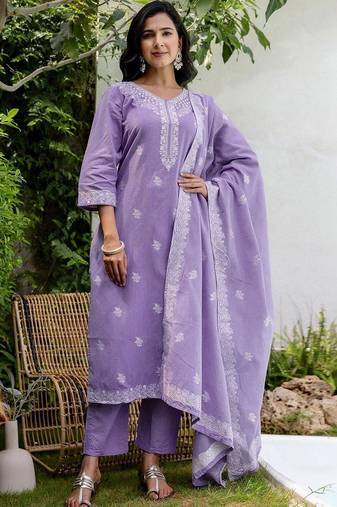 Women Ethnic Motifs Embroidered Regular Thread Work Pure Cotton Kurta with Trousers & With Dupatta