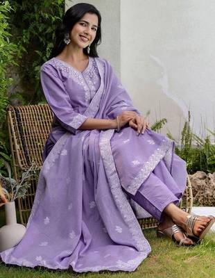 Women Ethnic Motifs Embroidered Regular Thread Work Pure Cotton Kurta with Trousers & With Dupatta 6