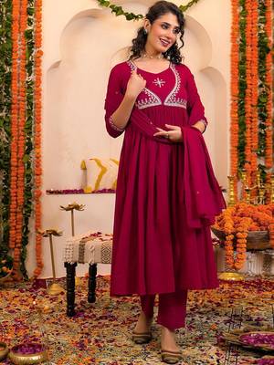 Women Ethnic Motifs Embroidered Anarkali Kurta with Trousers & Dupatta 4