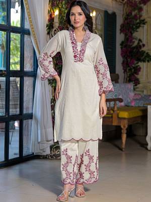 Women Printed Regular Pure Cotton Kurta with Palazzos & With Dupatta 4