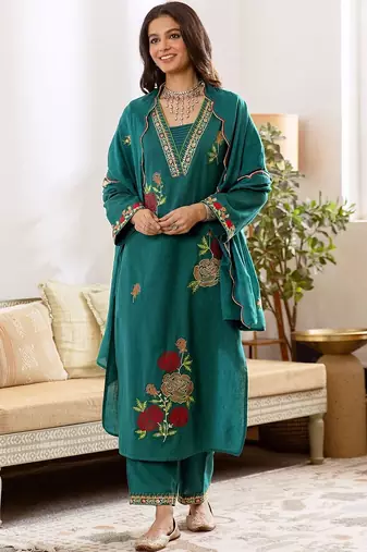 Women Floral Embroidered Regular Thread Work Kurta with Trousers & With Dupatta