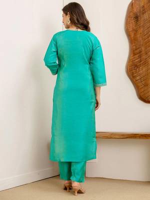 Floral Embroidered Sequinned Straight Kurta With Trousers & Dupatta 6
