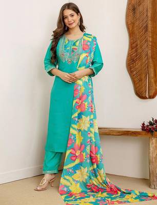 Floral Embroidered Sequinned Straight Kurta With Trousers & Dupatta 7