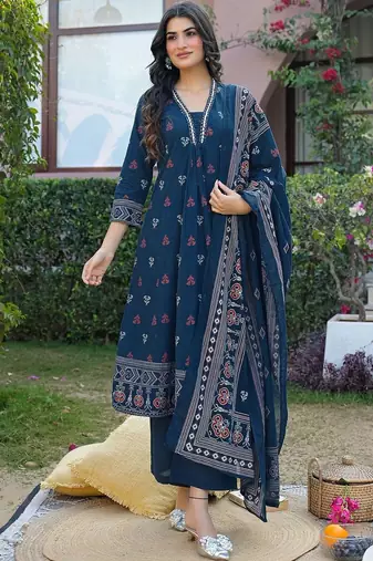 Women Regular Kurta with Pyjamas & With Dupatta