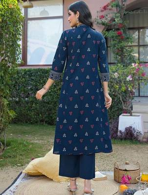 Women Regular Kurta with Pyjamas & With Dupatta 5